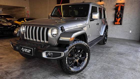 JEEP WRANGLER 2.0 TURBO GASOLINA SAHARA 2P 4X4 AT8